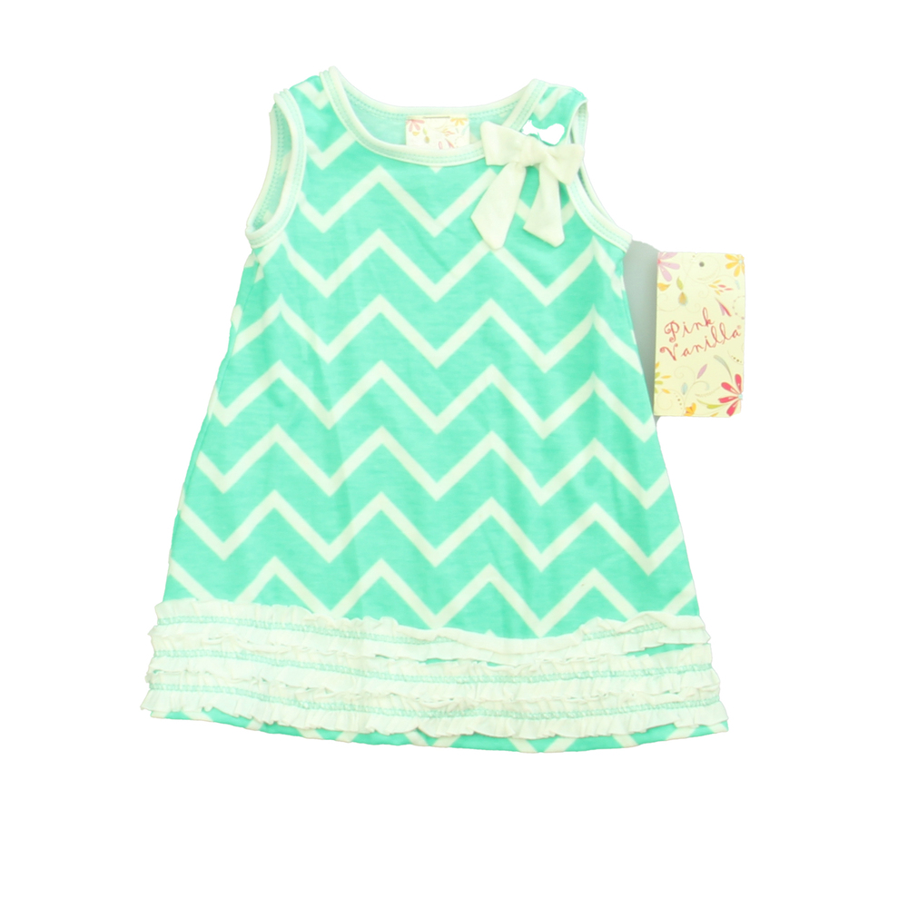 Pink Vanilla Girls Green | White Dress size: 24 Months